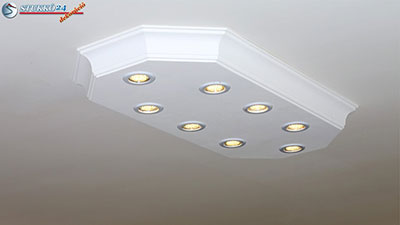 LED mennyezeti lámpa Érd 10/1000x500-2 díszléccel és LED-spotlámpákkal