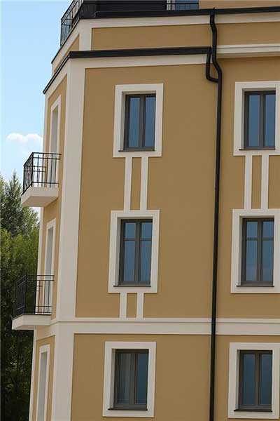 Modern építészet Fót 123 stukkóléccel Modern építészet Fót 123 stukkóléccel